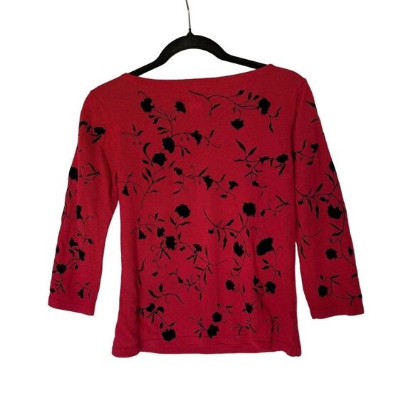 Rena Rowan Pullover Top Embroidered Size M Red Black Floral Print Boat Neck - Picture 2 of 4